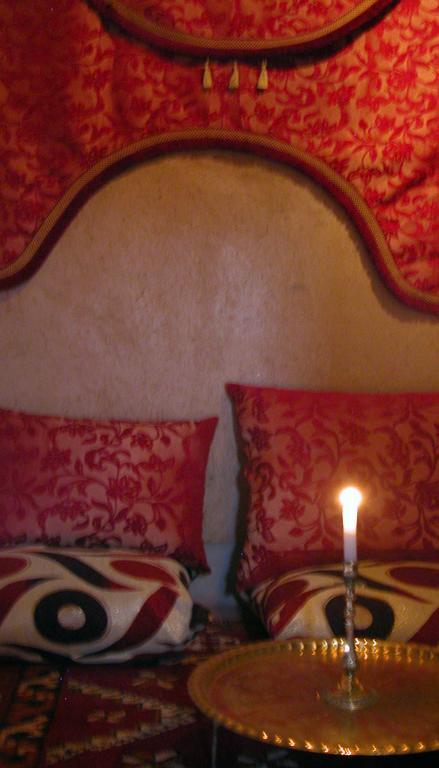 Bed and Breakfast Kasbah Iswan Kelaat-M'Gouna Exteriér fotografie